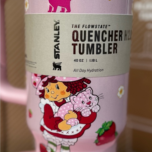 Stanley Strawberry Shortcake Pink Quencher H2.0 Tumbler with Strawberry Design - Picture 3 of 5